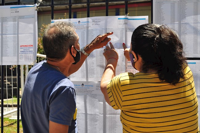 Argentinos Votan Con Normalidad En Comicios Legislativos Claves Para