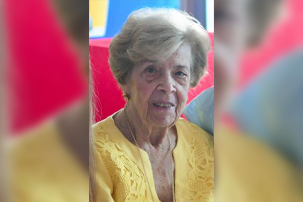 Rosita Lacouture de Vives, vivió intensamente sus 91 años; fue hija, hermana, esposa, madre, abuela y bisabuela, por siempre recordada.