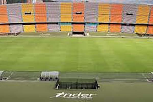 Interior del estadio ‘Atanasio Girardot’ de Medellín esperando por ‘el Partido de la Historia’. Foto Alcaldía de Medellín