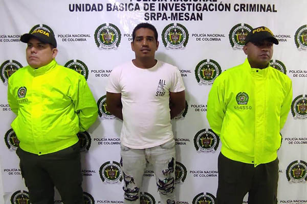 Aldair Miyenis Padilla González fue capturado por personal de la Seccional de Servicios Especiales de la Policía Metropolitana de Santa Marta y la Fiscalía Magdalena.