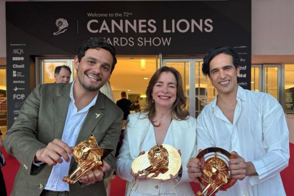 Carmen Caballero, Presidenta de ProColombia en compañía de Luis Alejandro Dávila, Vicepresidente de Turismo y Jorge Rueda, gerente de Mercadeo y Comunicaciones de ProColombia.