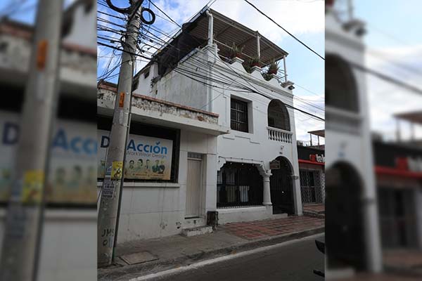 Joya’ arquitectónica No. 37 – Ubicada en la calle Cangrejal (calle 12) entre la avenida del Fundador (carrera primera) y la carrera segunda. Foto derechos reservados EL INFORMADOR