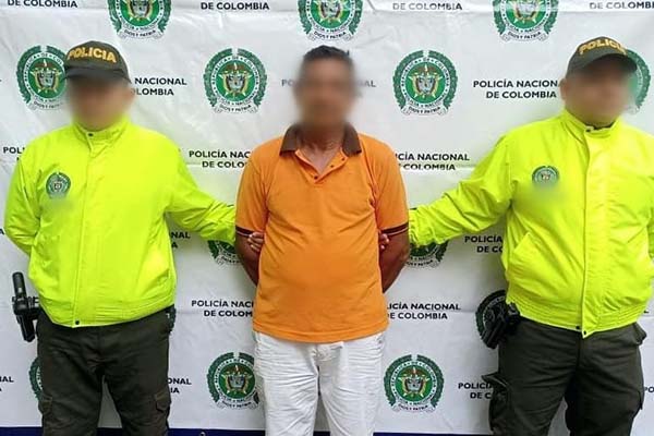 Jainer Enrique Peralta Rangel fue capturado por personal de la Policía del Magdalena.