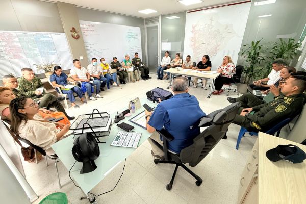 Miembros del subcomité de atención a víctimas reunidos en la alcaldía de Sincelejo.