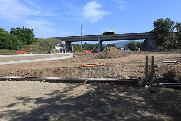 Las autoridades han asegurado que la obra cumple con los estudios de impacto ambiental y que se implementan medidas de mitigación para proteger la biodiversidad. Foto derechos reservados EL INFORMADOR