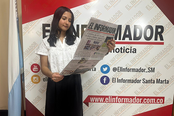 La joven empresaria en su paso por EL INFORMADOR. Foto derechos reservados EL INFORMADOR