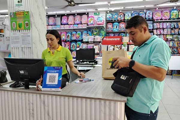 Algunos padres de familia aseguran que han encontrado diferencia en los precios de los útiles en comparación a los de 2025. Foto derechos reservados EL INFORMADOR Algunos padres de familia aseguran que han encontrado diferencia en los precios de los útiles en comparación a los de 2025. Foto derechos reservados EL INFORMADOR