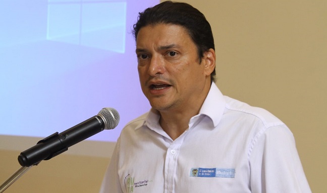 Tito Crissien Barrero, ministro de Ciencia, Tecnología e Innovación de Colombia. 