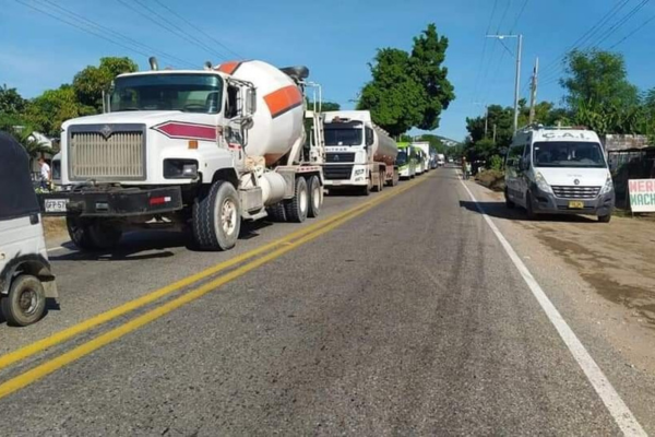 Vía Santa Marta- Barranquilla. Foto archivo EL INFORMADOR  