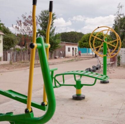 Los parques acercan a la comunidad y se ejercita el cuerpo. Foto La Guajira Hoy