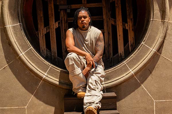 Su propuesta musical dialoga con sonidos contemporáneos, manteniendo una identidad auténtica. Foto cortesía  Osman 