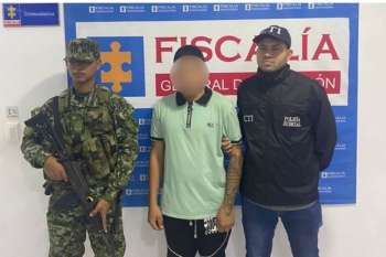 Alias ‘el champi’ capturado en San Antonio e Palmito, Sucre. Foto Ejército Nacional 