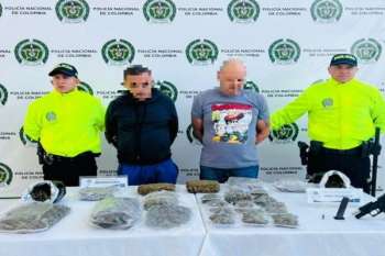 El comandante de la Policía Metropolitana de Valledupar, teniente coronel Hernán Mauricio Torres Rozo, informó que durante los procedimientos fueron capturados “El Profe” y “Copete”. Foto Policía Nacional 