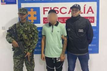 Alias ‘El Champi’ capturado por el Ejército Nacional y el CTI de la Fiscalía. Foto Ejército Nacional