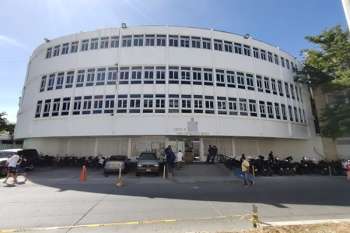 Edificio ‘Juan Benavides Maceas’, en donde por muchos años han funcionado los despachos judiciales. Foto derechos reservados EL INFORMADOR